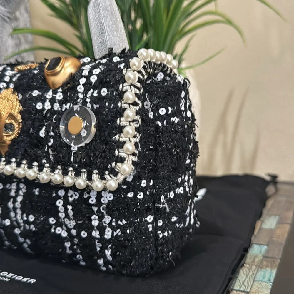 Kurt Geiger London
Handle Mini Kensington Satchel Bag - Picture 9 of 12